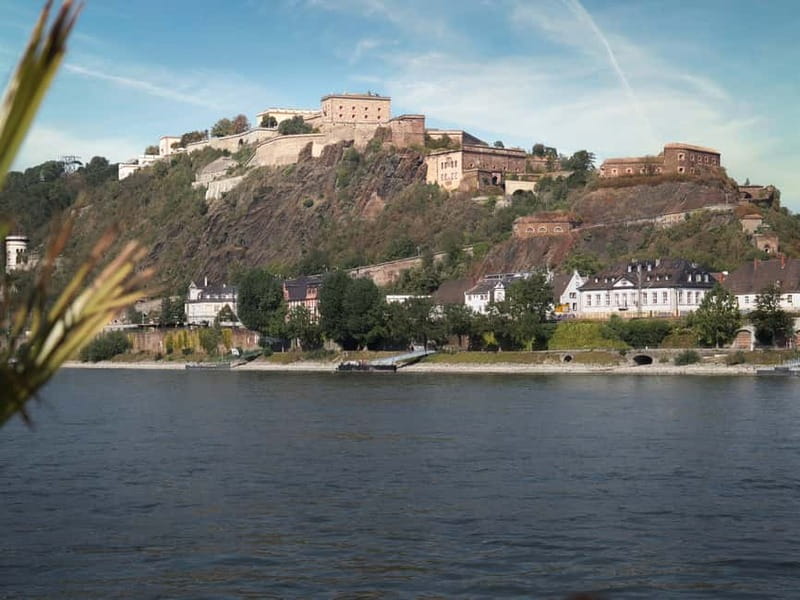 Koblenz: 2-Hour Sightseeing Cruise on the Rhine - Lahneck Castle, Stolzenfels, and Königsstuhl