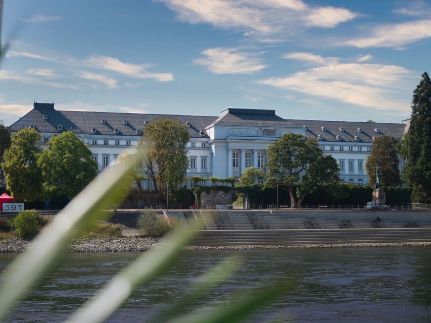 Koblenz: 2-Hour Sightseeing Cruise on the Rhine - Marksburg Castle and the turn at Braubach