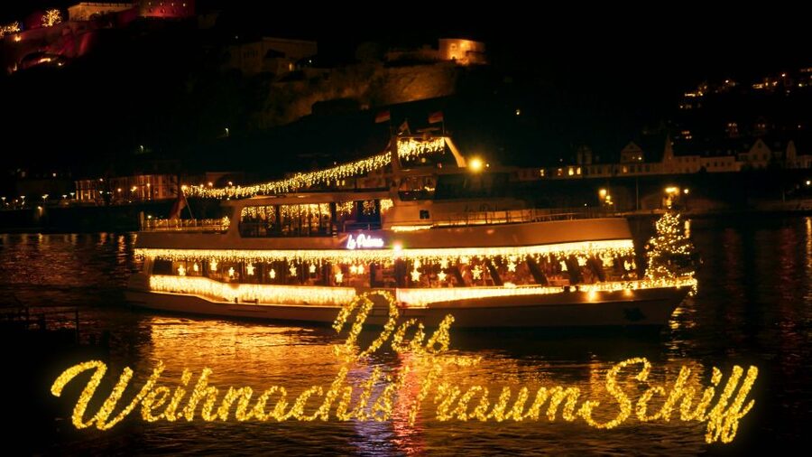 Koblenz: Christmas Boat Tour with Mulled Wine - Deutsches Eck from river level