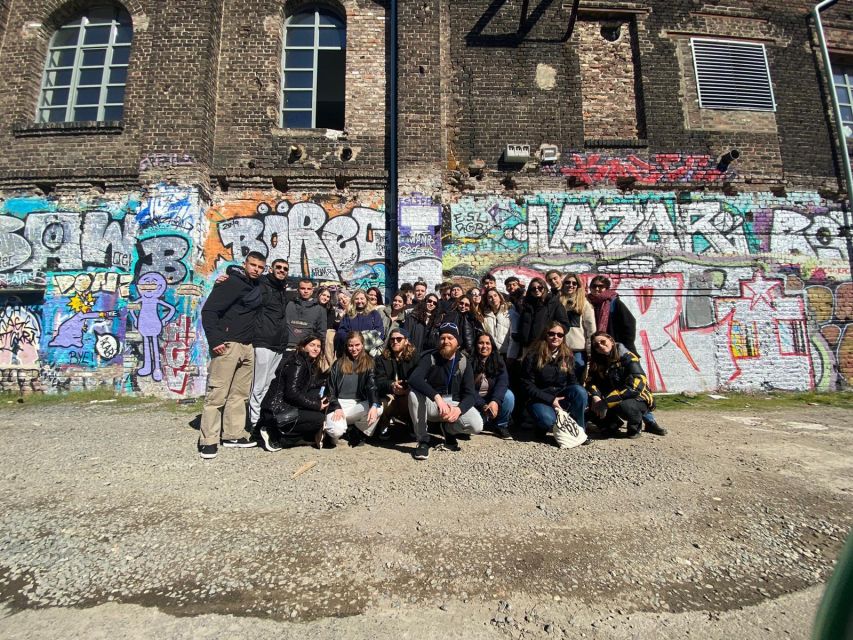 Köln Ehrenfeld: Street Art und Graffiti Tour Walls of Wonder - Language, timing, and practical planning