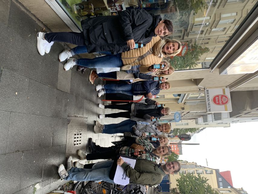 Kölsche Büdchen Tour im Belgischen Viertel Köln - Guide style and group size