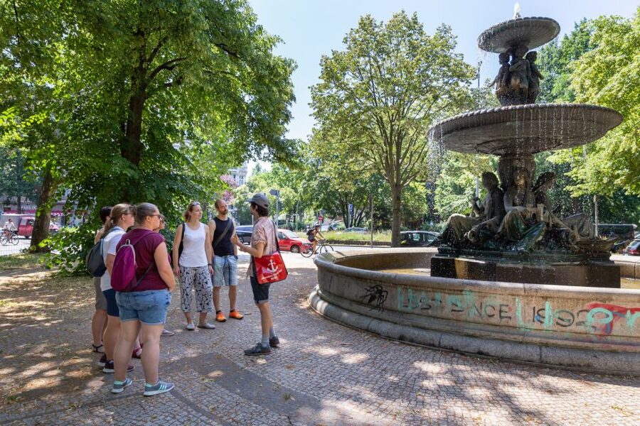 Kreuzberg: Culinary Food Tour - Key things to know before booking