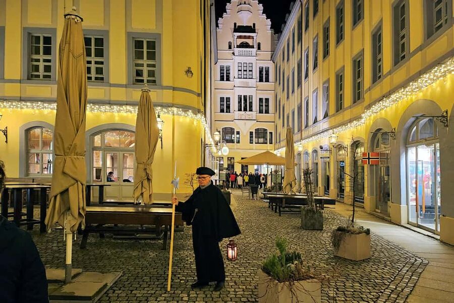Leipzig: 1.5-Hour Public Tour with Night Watchman Bremme - Weather, language, and who will enjoy it