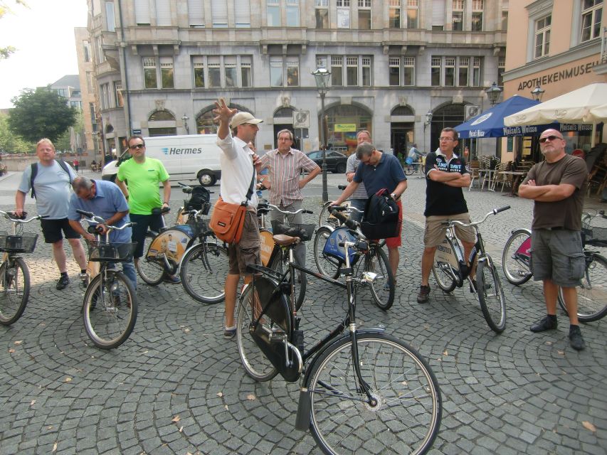 Leipzig: 3-Hour Guided Bike Tour - New Town Hall and Leipzig’s civic face