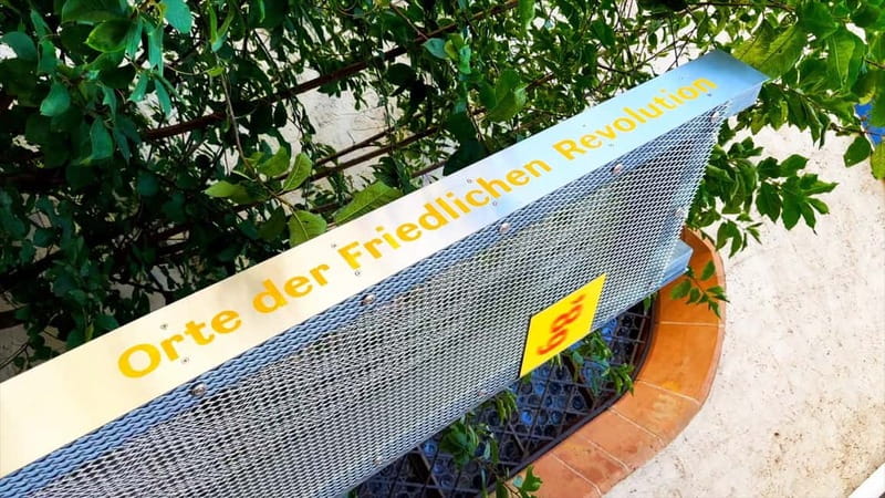 Leipzig: fresh city tour 2.0 - We bring history to life! - Why the headsets improve a walking tour