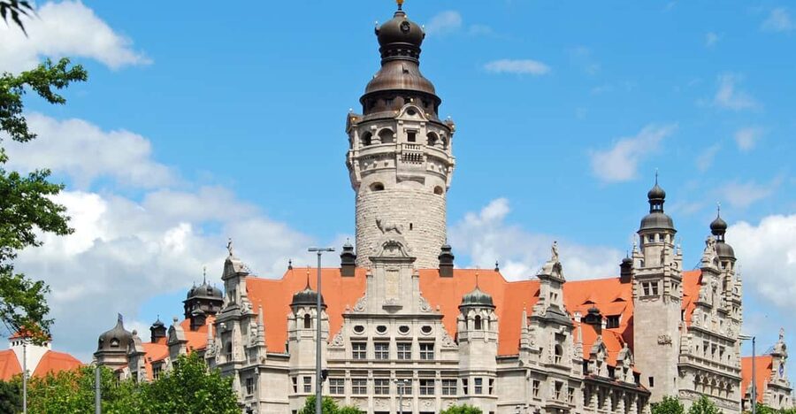 Leipzig: Guided tour through the New Town Hall - From Pleissenburg castle to a modern city hall