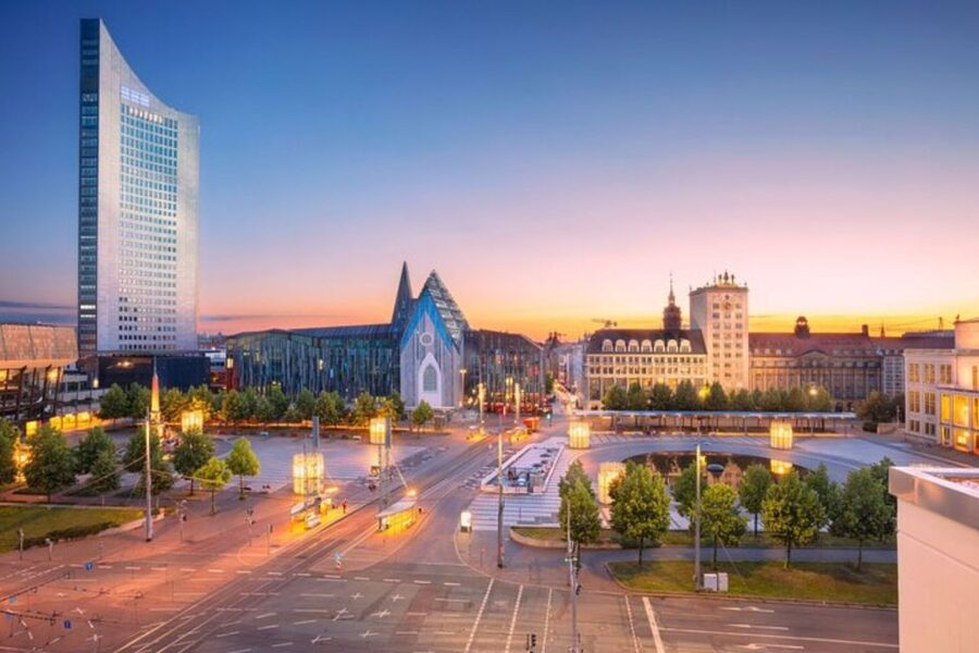 Leipzig : Private Walking tour with A Guide (Private Tour) - What $55 per person really buys you