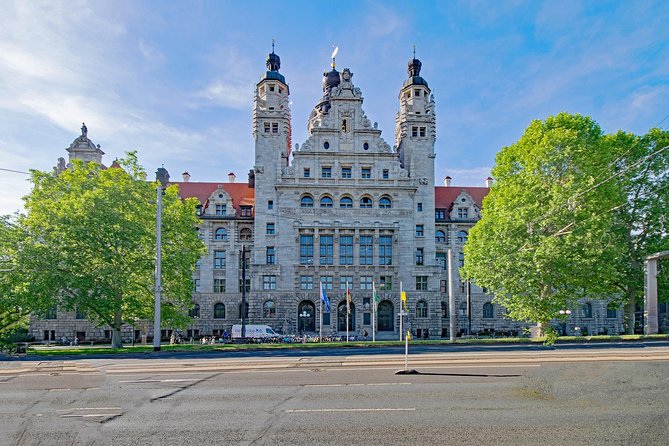 Leipzig: Private Walking Tour with a Professional Guide - Auerbach’s Keller and Mädler Passage