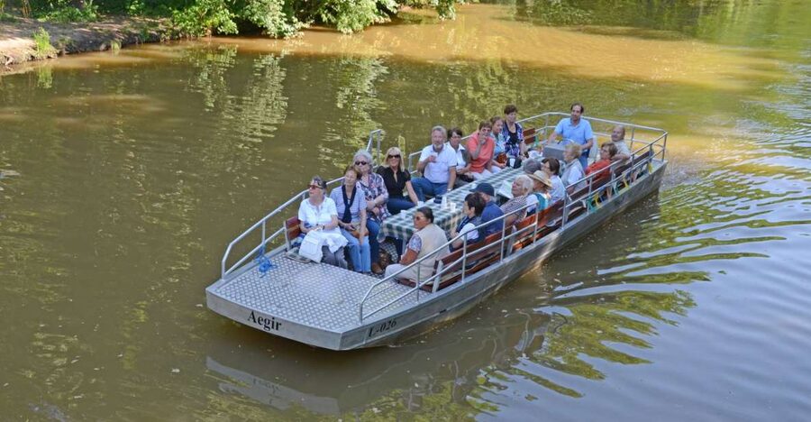 Leipzig: Riverside Forest Tour on the Pleiße - Setting Off From Wildpark Leipzig
