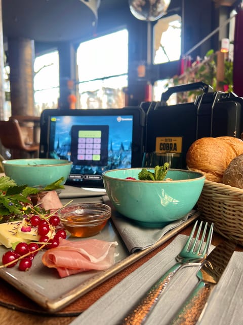 Leipzig's Mystery Morning: Breakfast & Escape Game - Starting at HUWA on Barfußgäßchen