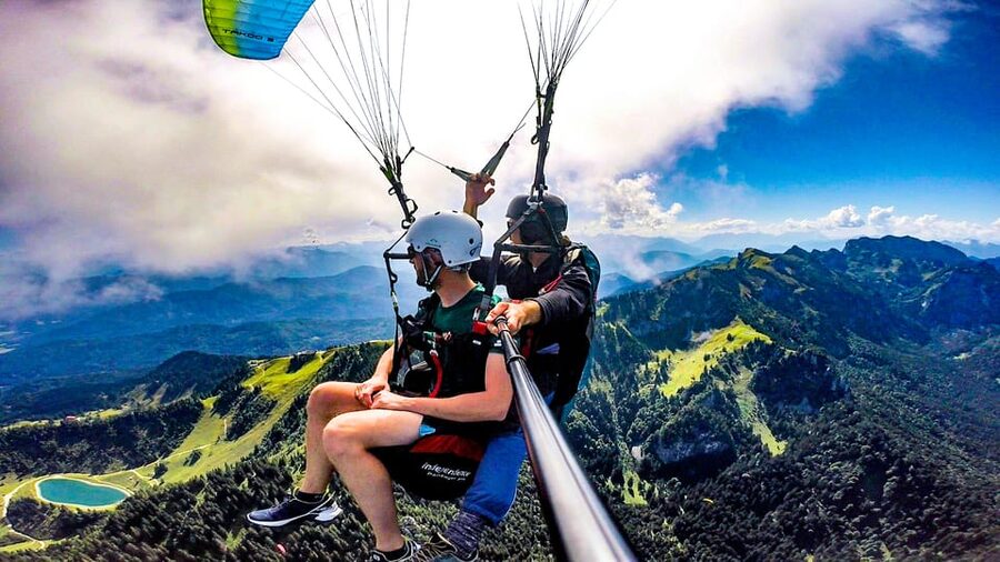 Lenggries: Tandem Paragliding Flight - Flying above the Isar Valley