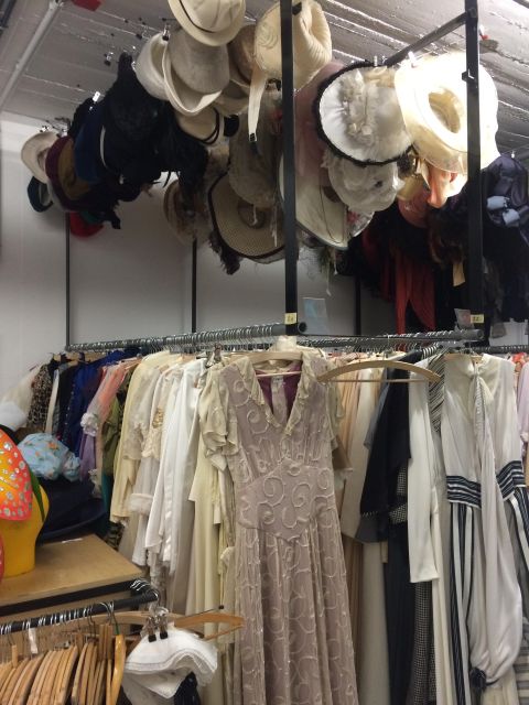 "Look behind the scenes" - leadership in the State Theater - What you see in the theater workshops