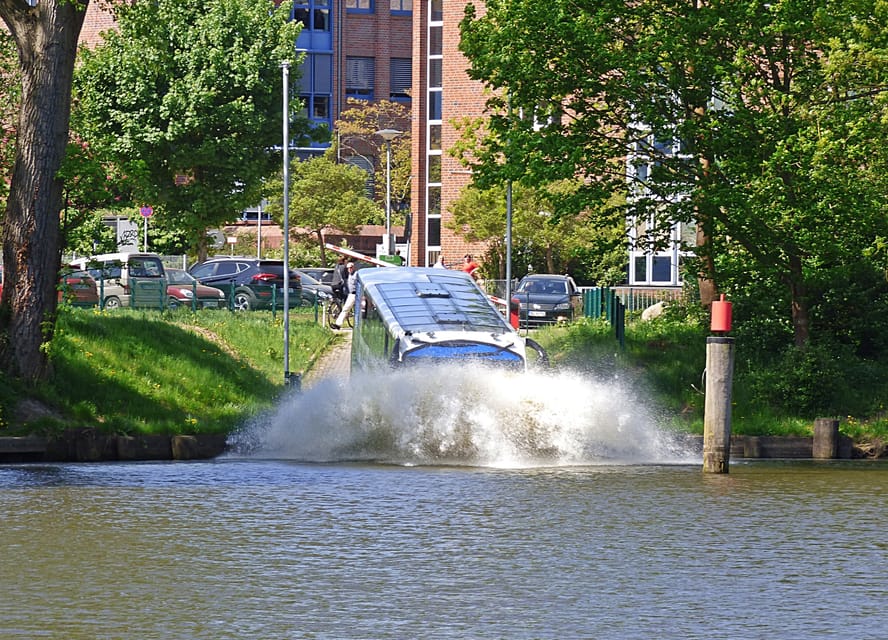 Lübeck: 1-Hour Splash Bus City Tour - Who will enjoy this tour most?