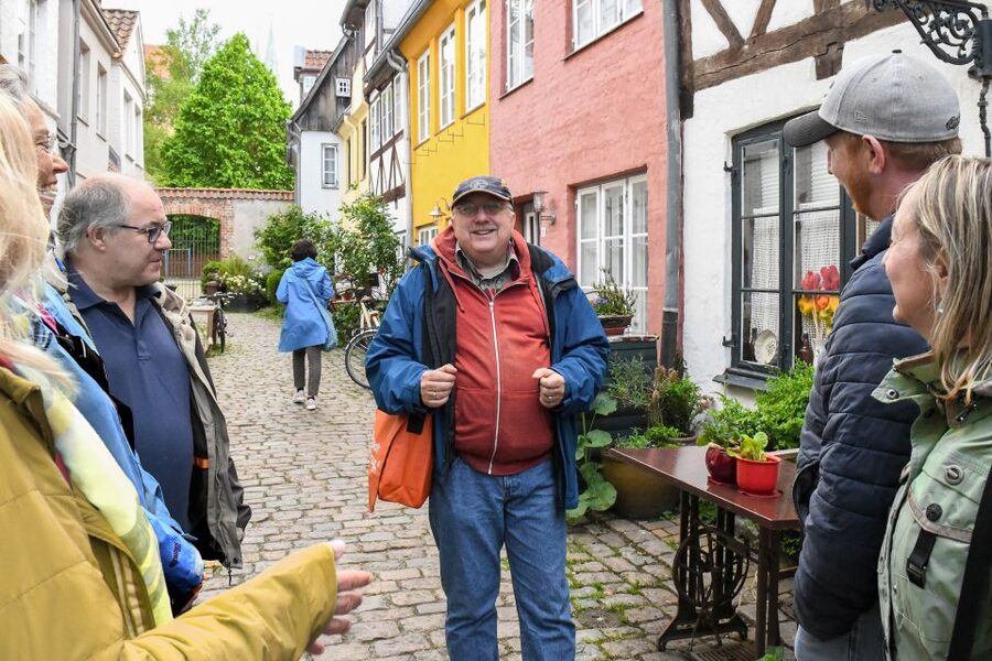 Lübeck: Entertaining Tour Through Hidden Courtyards - What the 1.5-Hour Length Really Delivers