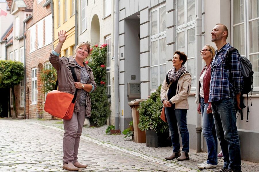 Lübeck: Entertaining Tour Through Hidden Courtyards - Is $20 a Fair Price?