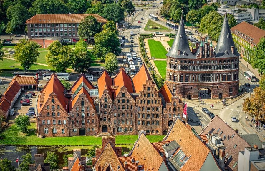 Lübeck: Private Historical and Architectural Walking Tour - Key points to know before booking
