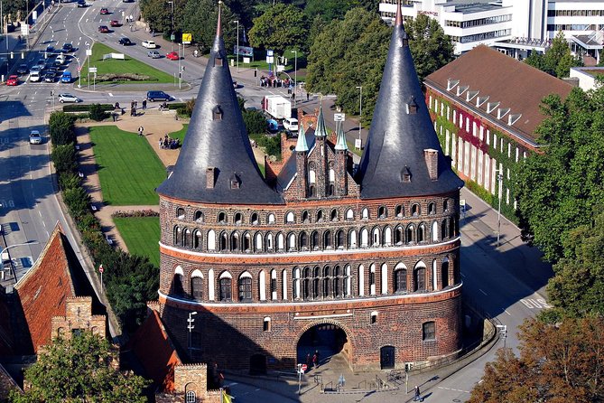 Lubeck Private Walking Tour With A Professional Guide - Key points to know before booking