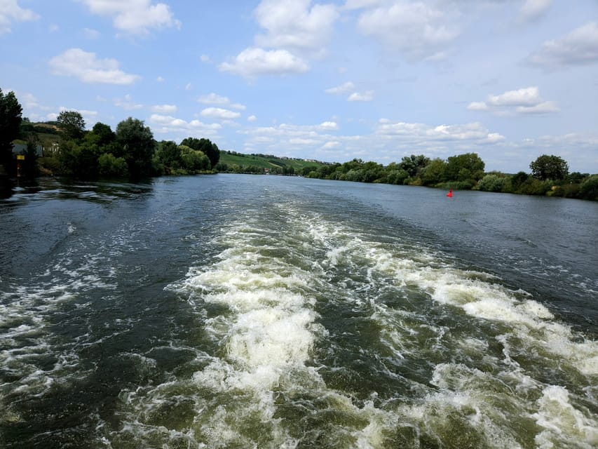 Luxembourg: Moselle Day Trip with Wine Tasting and Boat Tour - Seeing the Moselle from the boat