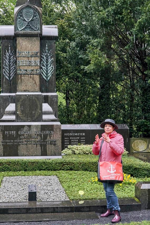 Melaten Friedhof: Guided tour with all senses - How the two-hour route unfolds