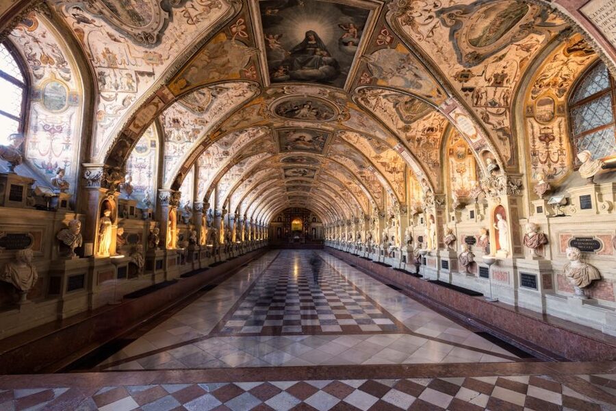 Mozart and German Composers Private Tour in Munich - Mozart, Wagner, Strauss, and the human story
