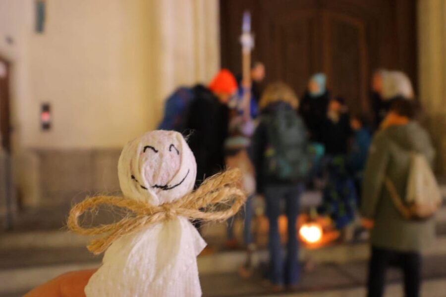 München: Der Nachtwächter für Kinder - Führung auf Deutsch - St. Peter’s Church and the medieval city