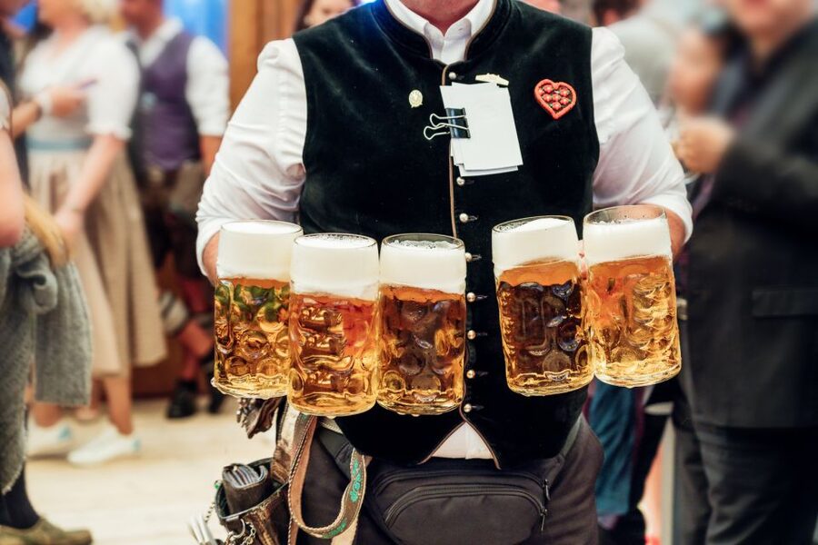 München: Oktoberfest Experience and Lunch in Tent - What you actually eat and drink