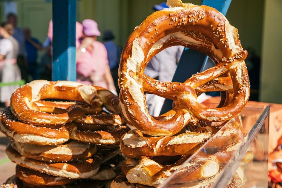 München: Oktoberfest Experience and Lunch in Tent - Is $182 a fair price?