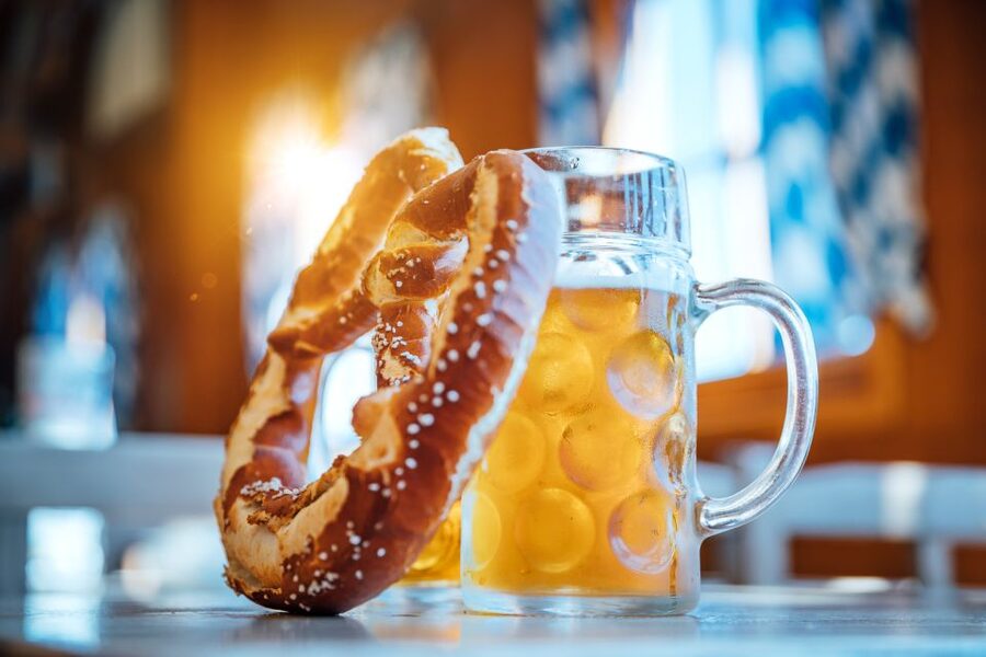 München: Oktoberfest Experience and Lunch in Tent - Final verdict: book it for access and company