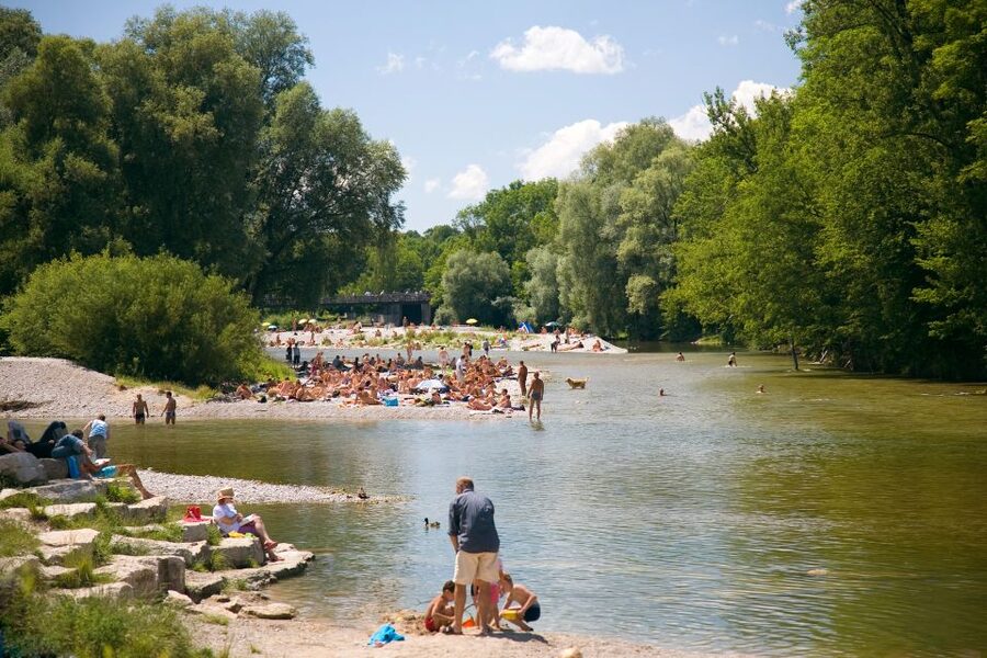 Munich: Beer Stories Guided Segway Tour - Starting at Artur-Kutscher-Platz