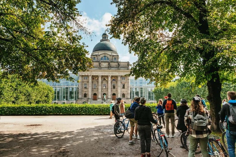 Munich: Classic Guided City Tour by Bike (English Tour Only) - The Chinese Tower beer garden stop