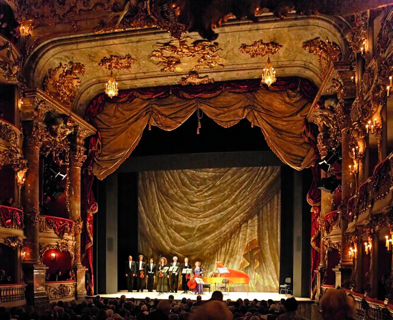Munich: Gala Concert in the Cuvilliés Theatre - The Residenz soloists and musical quality