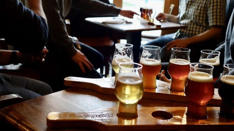 Munich: Guided Craft Beer & Cultural Tour With Snack - Key points at a glance