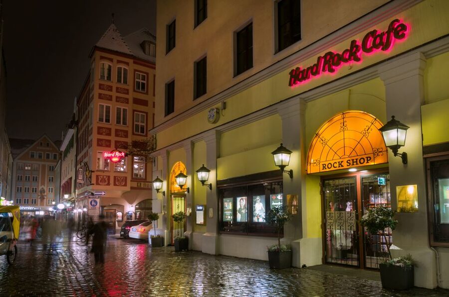 Munich: Hard Rock Cafe with Set Menu for Lunch or Dinner - Key points to know before you book