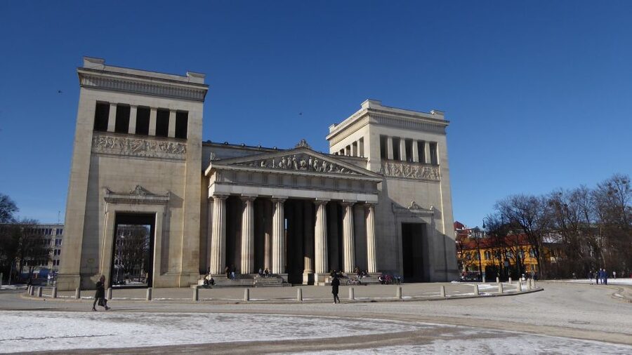 Munich: Historical Walking Tour Maxvorstadt with GEO Epoche - The stories behind Munich’s darker years