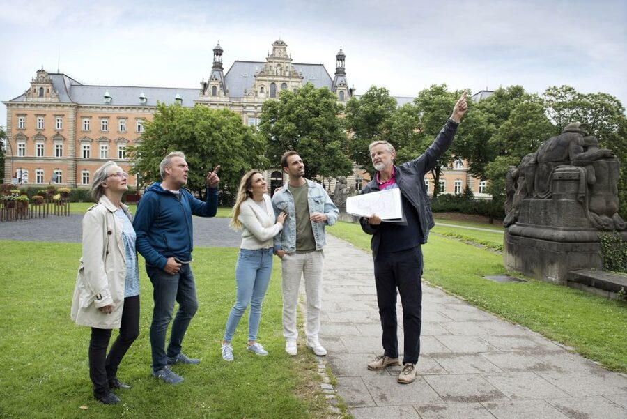Munich: Historical Walking Tour Maxvorstadt with GEO Epoche - The $29 price and the two-hour format