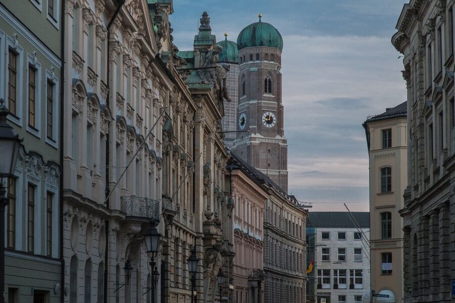 Munich - Illuminati & other Secret Societies, Tour in German - German language and English options