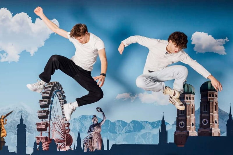 Munich: Magic Bavaria - Museum of Fun, Photos and Illusions - The main weakness: shared space and photo backgrounds