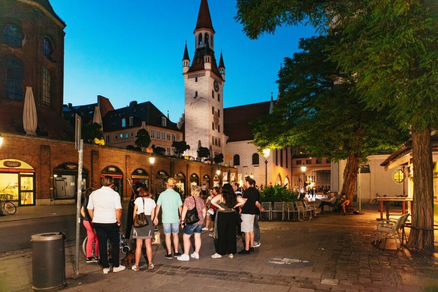Munich: Middle Ages Tour with Night Watchman - Frauenkirche and the closing of the gates