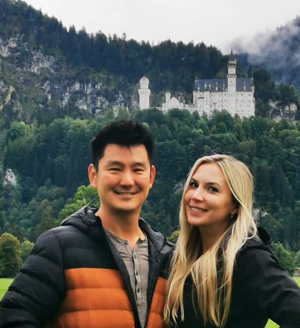 Munich: Neuschwanstein Castle by Bus with Alpine Bike Ride - Lunch at a Brewery With a Castle View