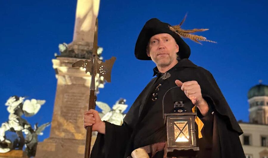 Munich: Night Watchman Tour in English - Marienplatz After Dark: Starting at Mary’s Column