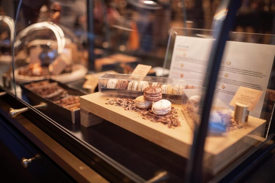 Munich: Old Town Culinary Tour - The final stop near Dreifaltigkeitsplatz