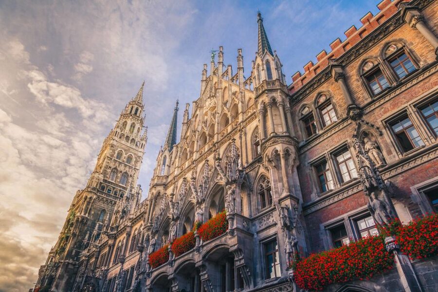 Munich: Old Town & Viktualienmarkt City Walk in German - Who will get the most from this walk