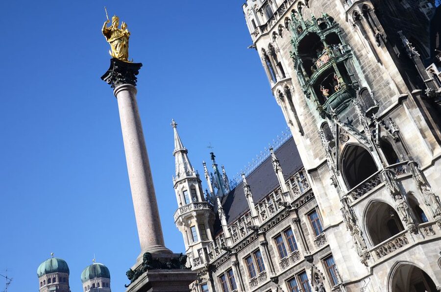 Munich: Old Town Walking Tour in Spanish - Who Should Book This Walk?