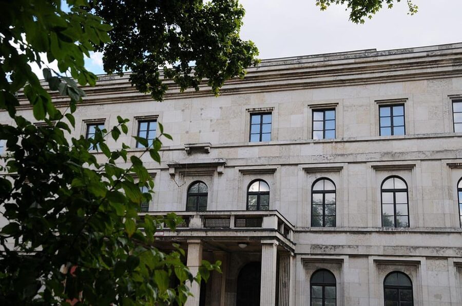 Munich: Private or Group Third Reich and WWII Walking Tour - Beer halls, early speeches, and the failed coup