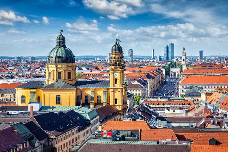 Munich : Private Walking Tour with A Guide (Private tour) - History that does not become a lecture