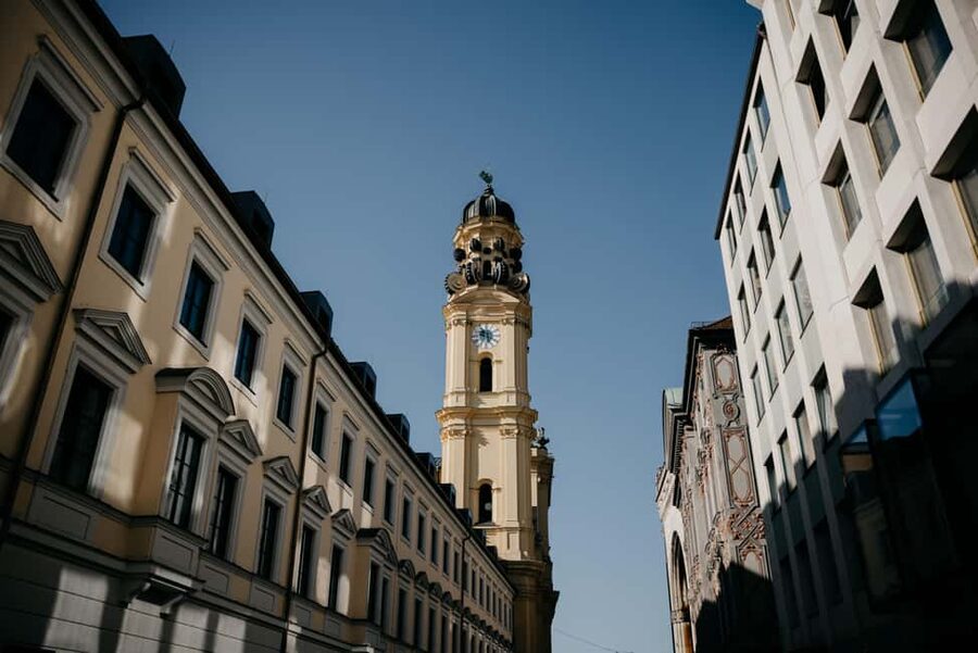 Munich's 500 Years of Architecture Guided Tour - Maximilianstraße and the grand style of Historicism