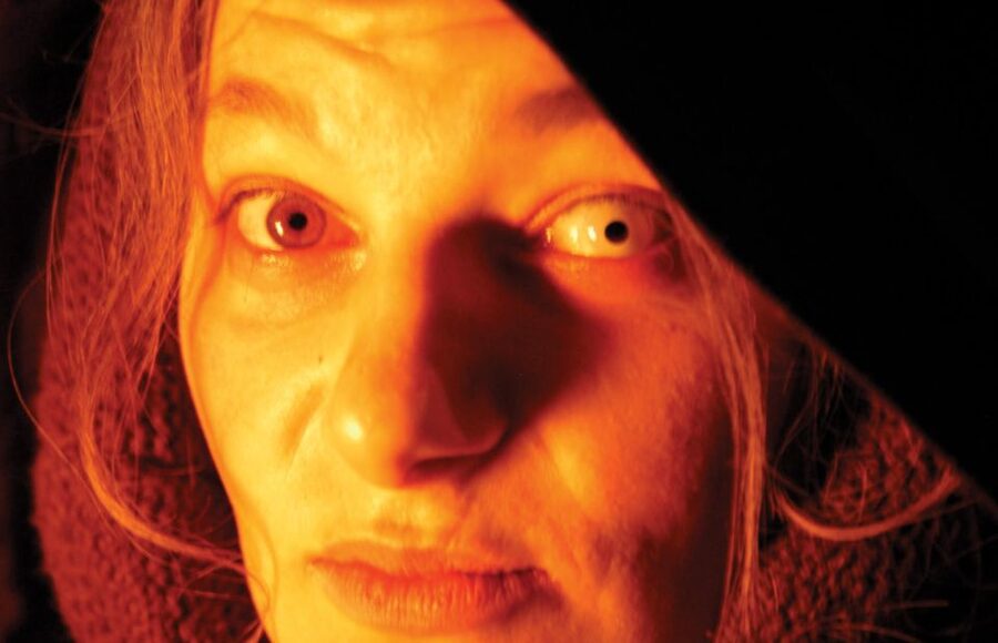 Munich: Scary Tour with actors in GERMAN - Neuhauser Tor and the road to punishment