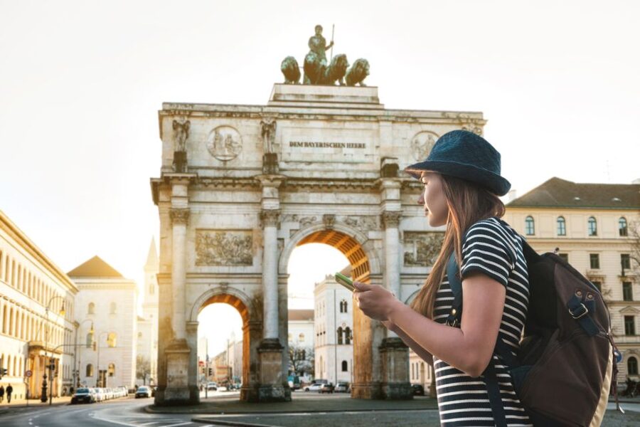 Munich: Scavenger Hunt Self-Guided Tour - The route is flexible, but not always current