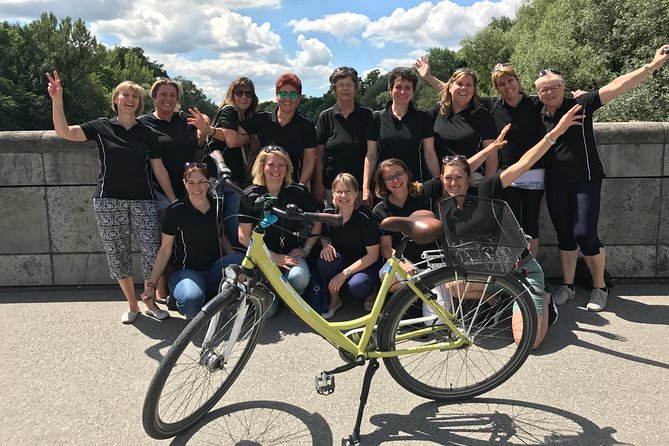 Munich Small-Group Bike Tour - Guides make the difference