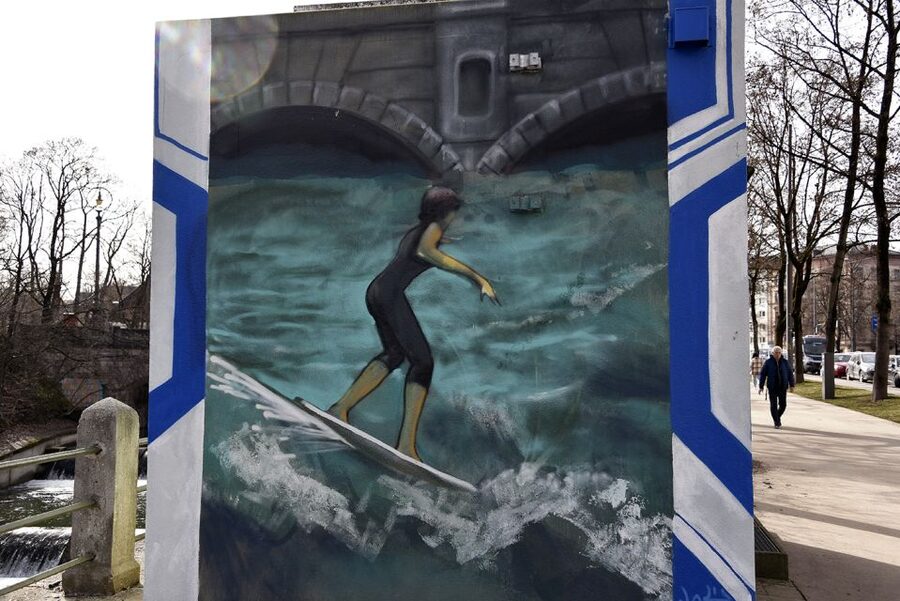 Munich: Street Art Bike Tour - Riding beside the Isar